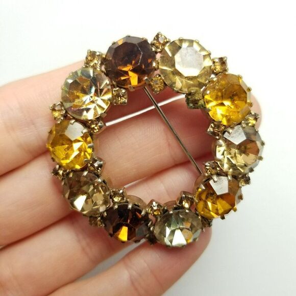 Vintage Karu Arke Inc Orange Yellow Amber Rhinestone Circle Brooch Pin Prong Set - Picture 2 of 7